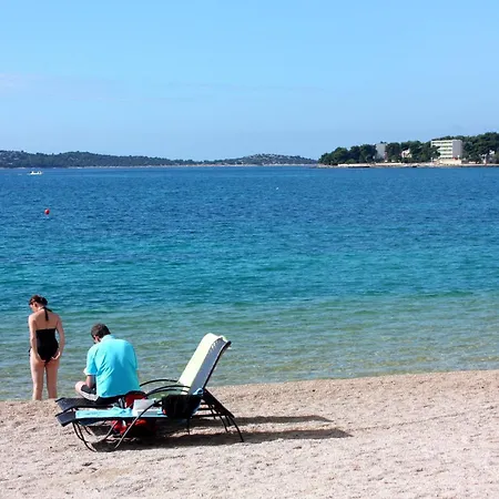 4172c * Vodice